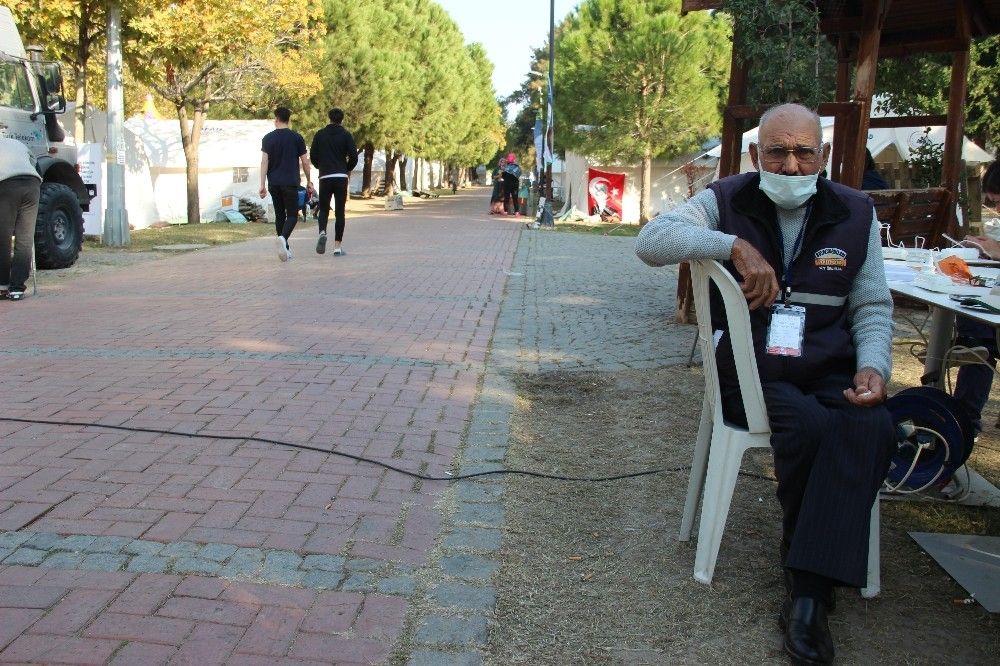 Çadır kentte 65 yaş ve üzeri kısıtlaması