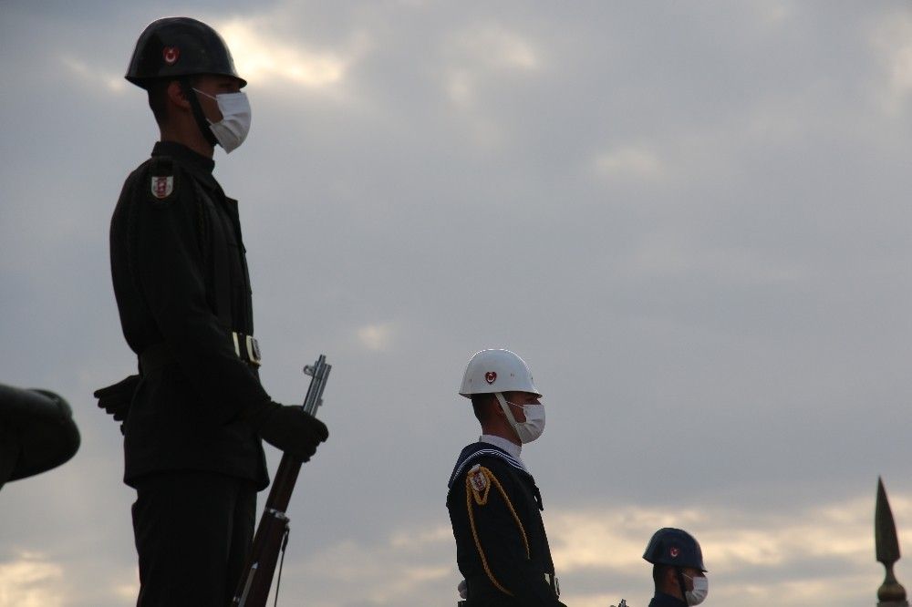 Emniyet Teşkilatı'ndan Anıtkabir'e ziyaret