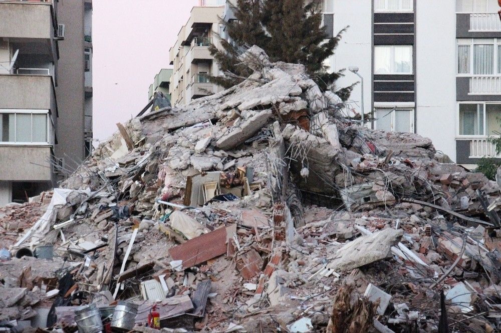 Emrah Apartmanı'nda 32 ölü 15 yaralıyla çalışmalar bitti