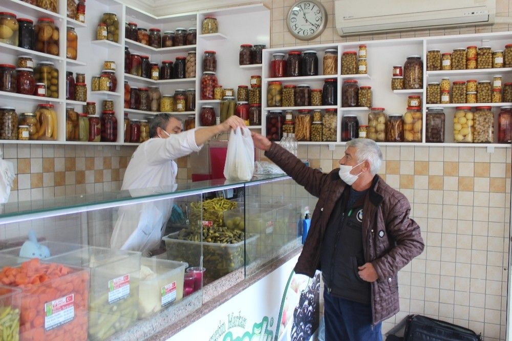 Hem yaklaşan kış hem de pandemi turşuya rağbeti arttırdı