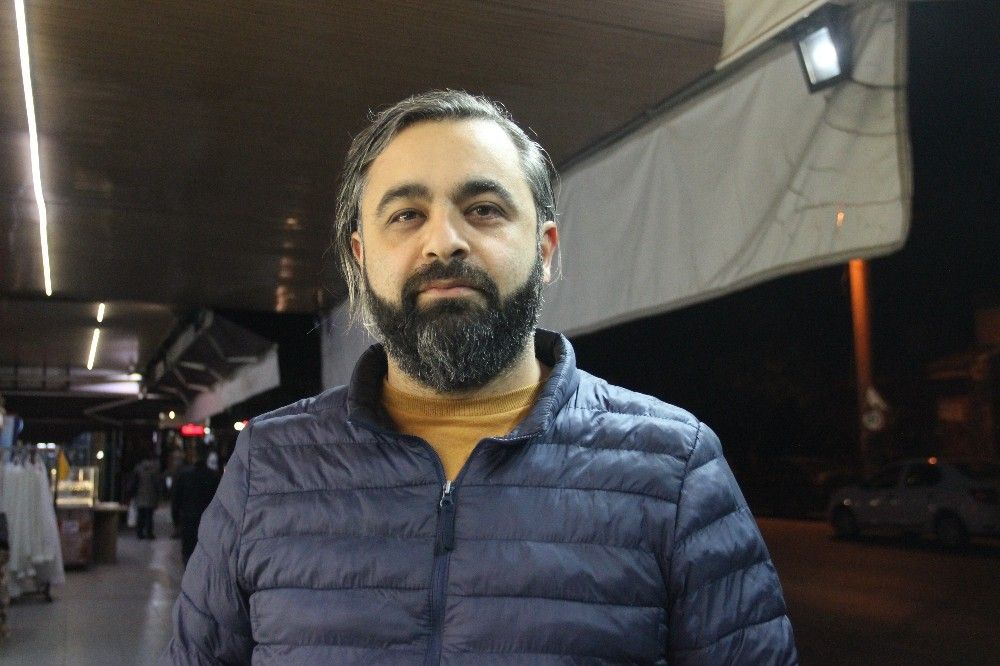 İzmir'de kapkaç dehşeti: O anlar kamerada