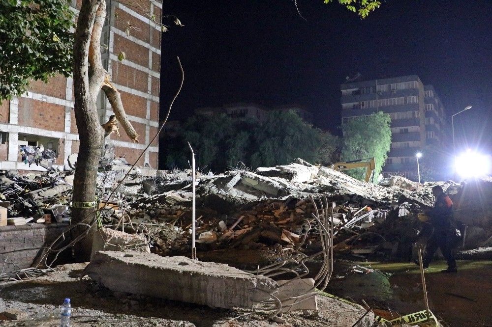 Önce elektrik çarpması, sonra depremden kurtuldu
