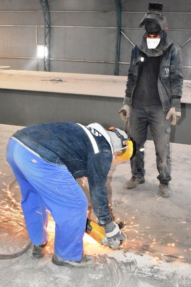 Osman Gazi Köprüsü tekniğiyle Bitlis'te viyadük yapılıyor