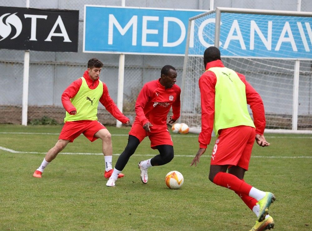 Sivasspor, Karabağ maçına hazır