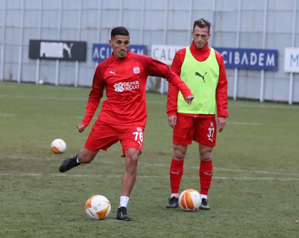 Sivasspor, Karabağ maçına hazır