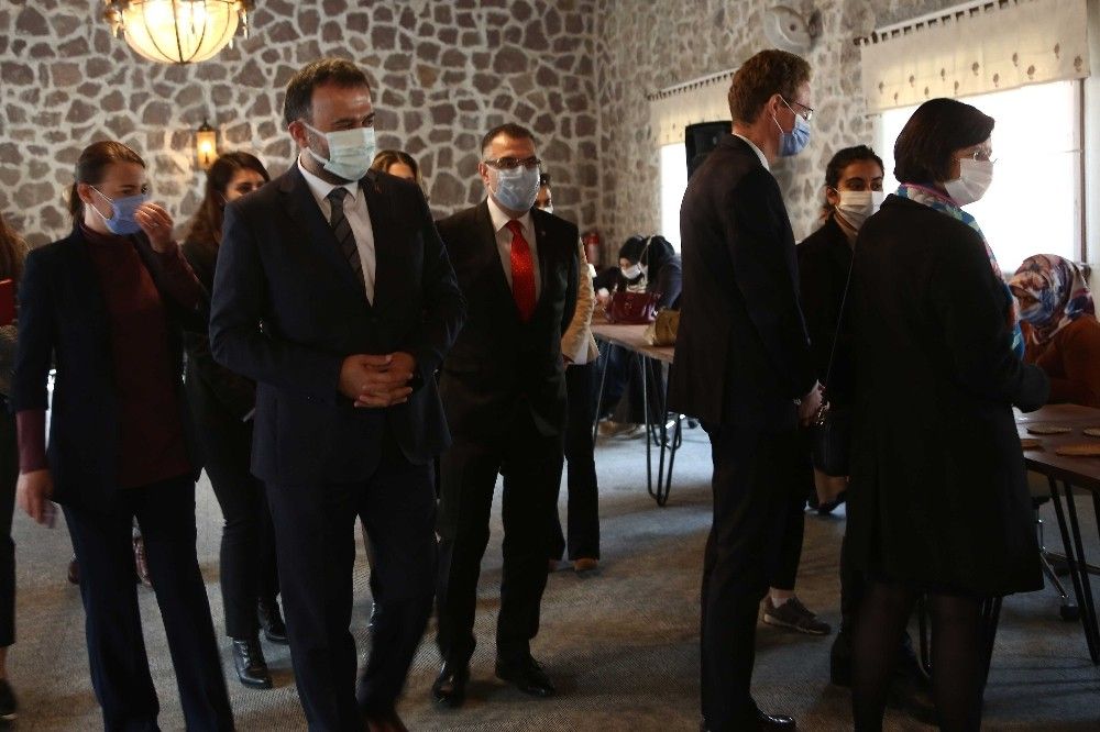 Suriyeli ve Türk kadınlar 'ANKA Projesi'yle iş hayatına hazırlanıyor