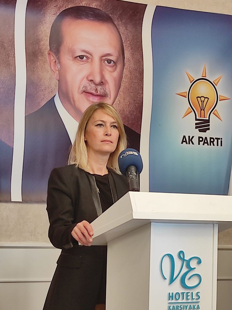 Başkan Tugay 'cambaza bak' oyunu oynuyor