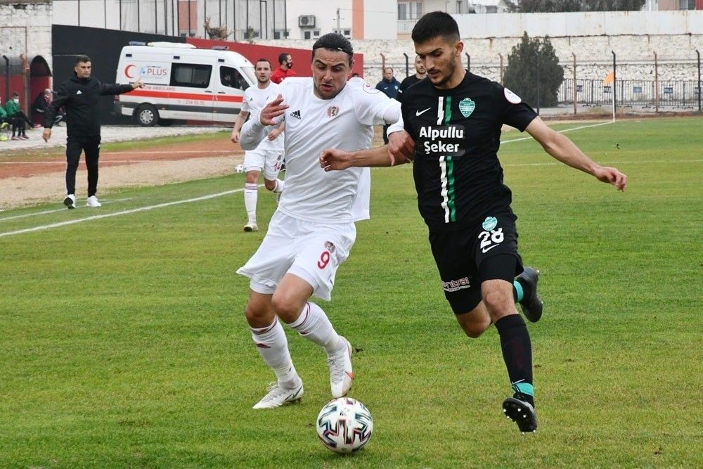2. Lig: Turgutluspor: 1 - Kırklarelispor: 3