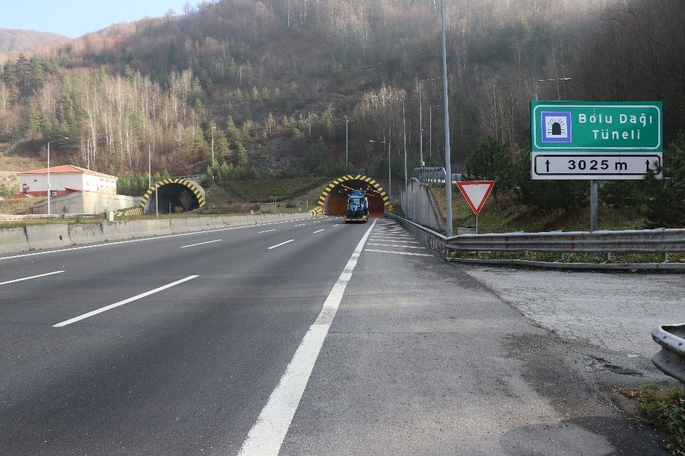 Bolu Dağı Tüneli tarihinin en sakin günlerini yaşıyor