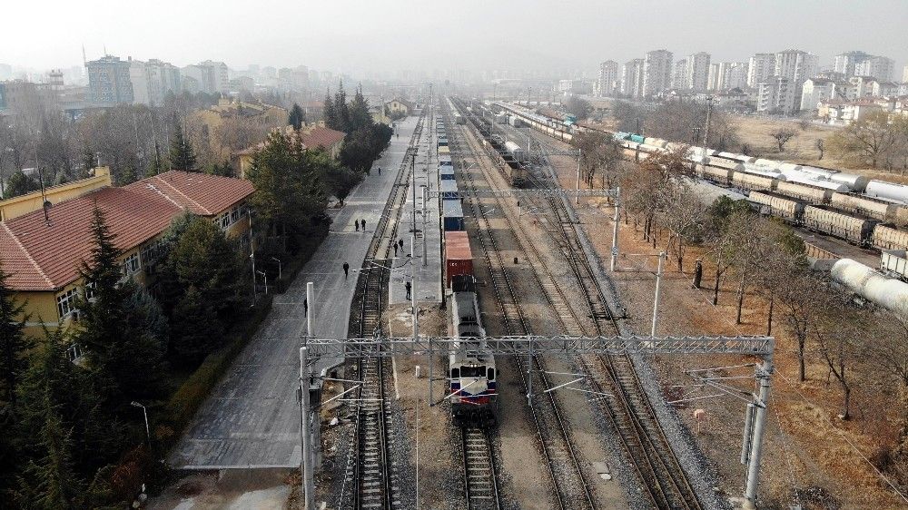 Çin'e giden ikinci ihracat treni Kayseri'de