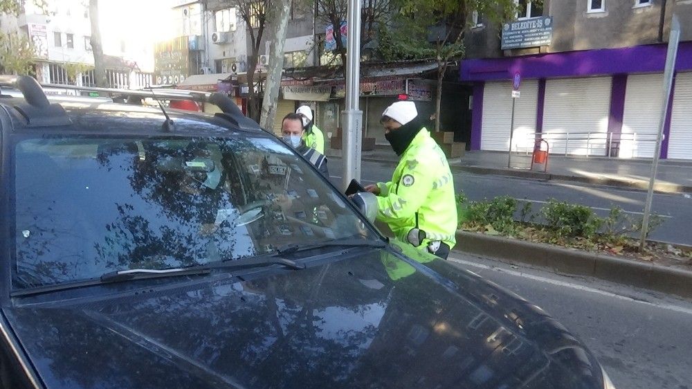 Diyarbakır kısıtlamayla birlikte sessizliğe büründü