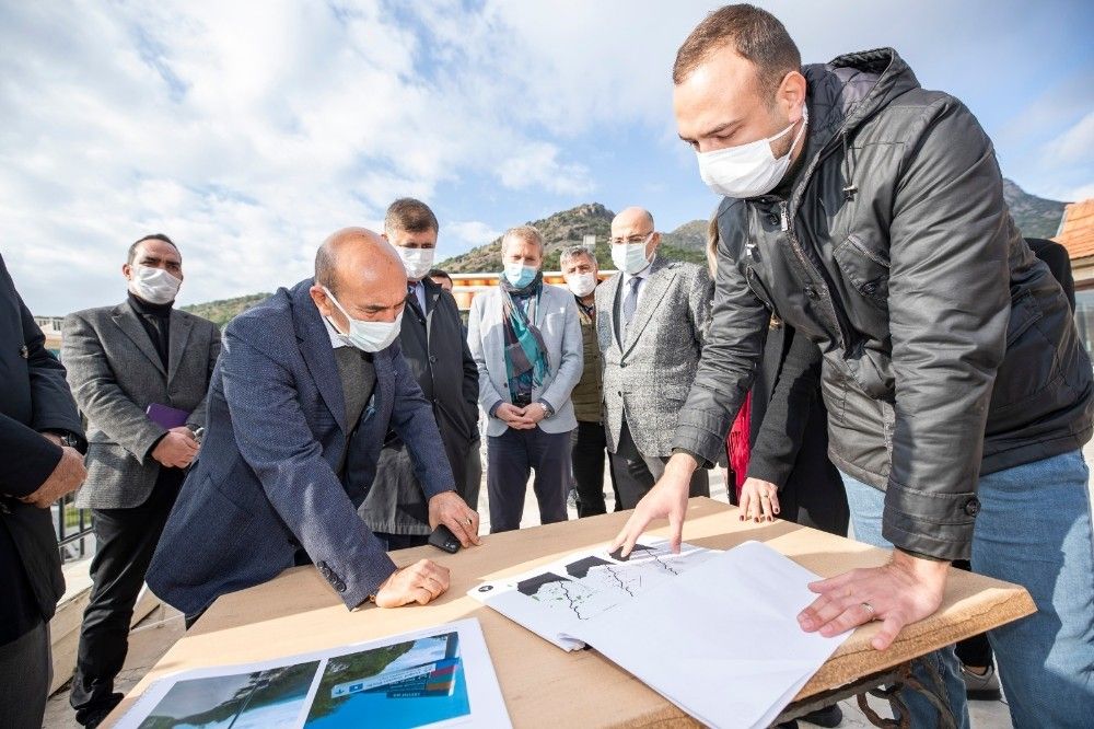 "Hedefimiz; İzmir'de kişi başına düşen yeşil alanı iki katına çıkarmak"