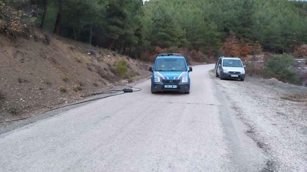 Kısıtlamada kabloları kestiler, 6 köy internetsiz kaldı