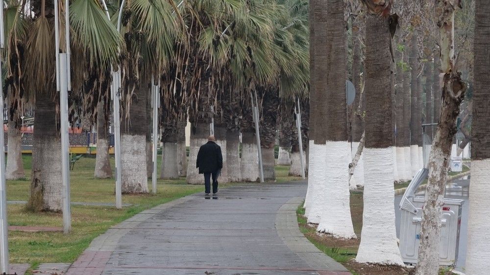 Mersin'de sokaklar yine sessiz kaldı