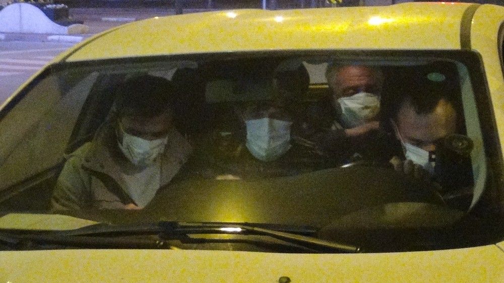 Polis durdurduğu otomobilin içini görünce şok oldu
