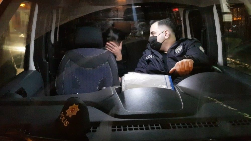Terkedilen genç kız, intihara kalkıştı
