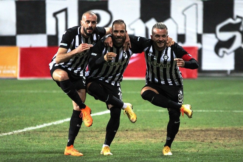 Altay liderlik koltuğuna oturdu