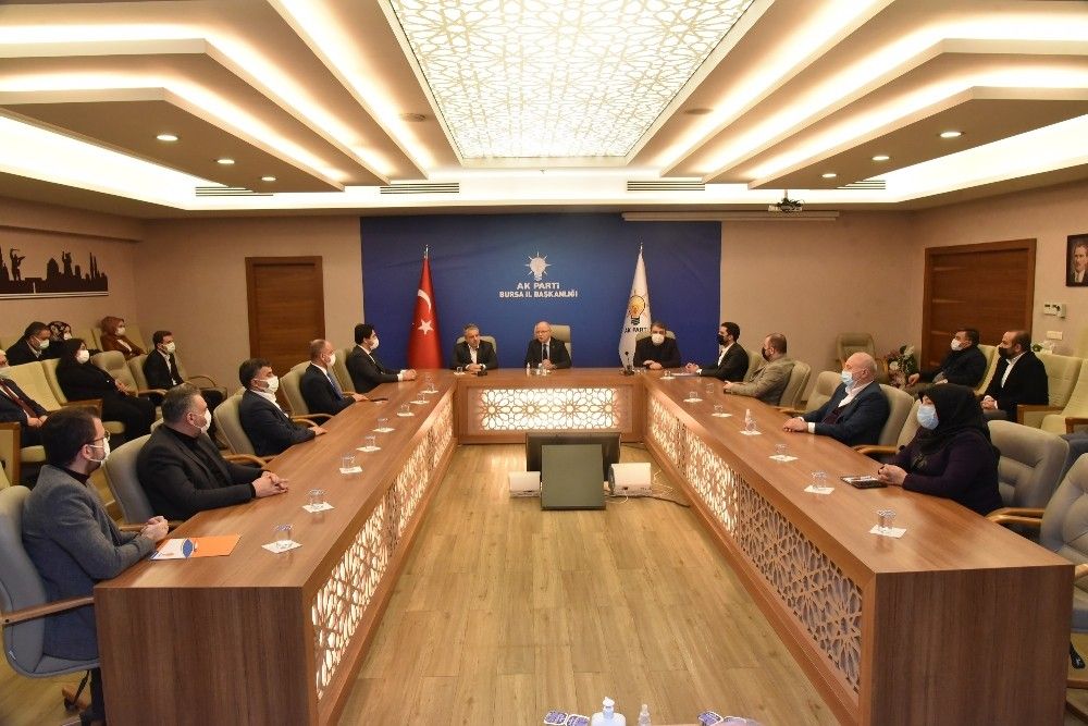 AK Parti İl Başkanı Davut Gürkan'dan vefa örneği