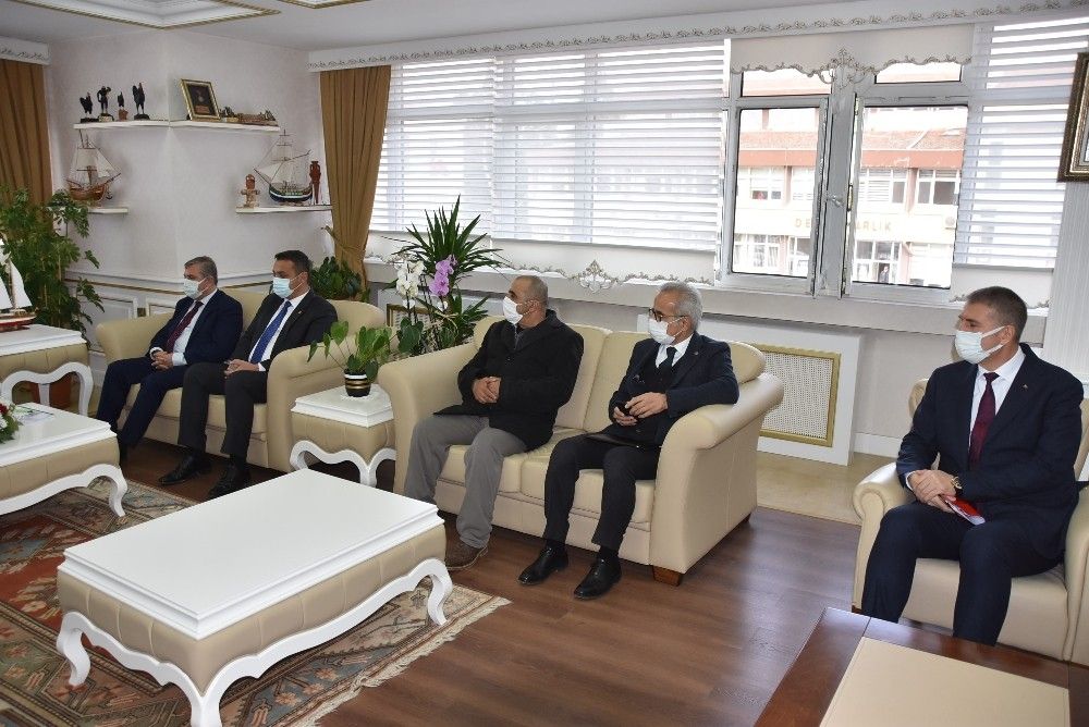 Bakan Karaismailoğlu Sinop'ta