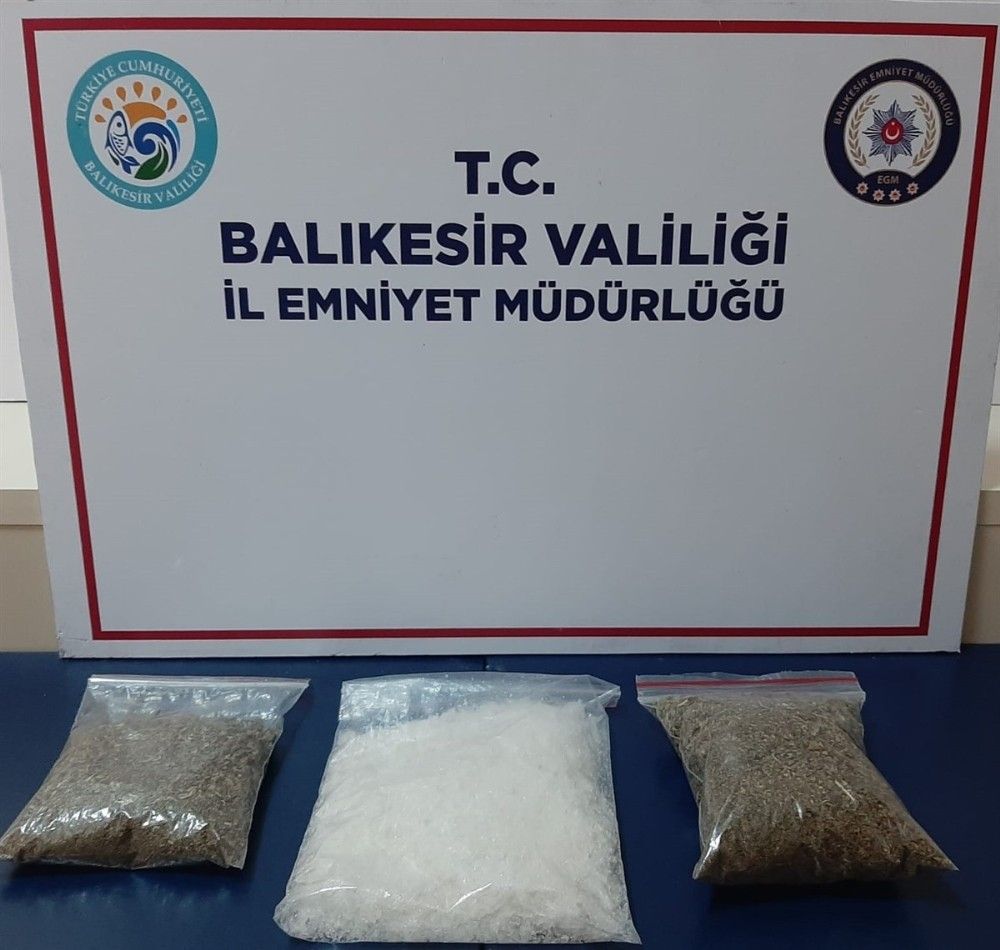 Balıkesir'de 20 kişiye uyuşturucu operasyonu