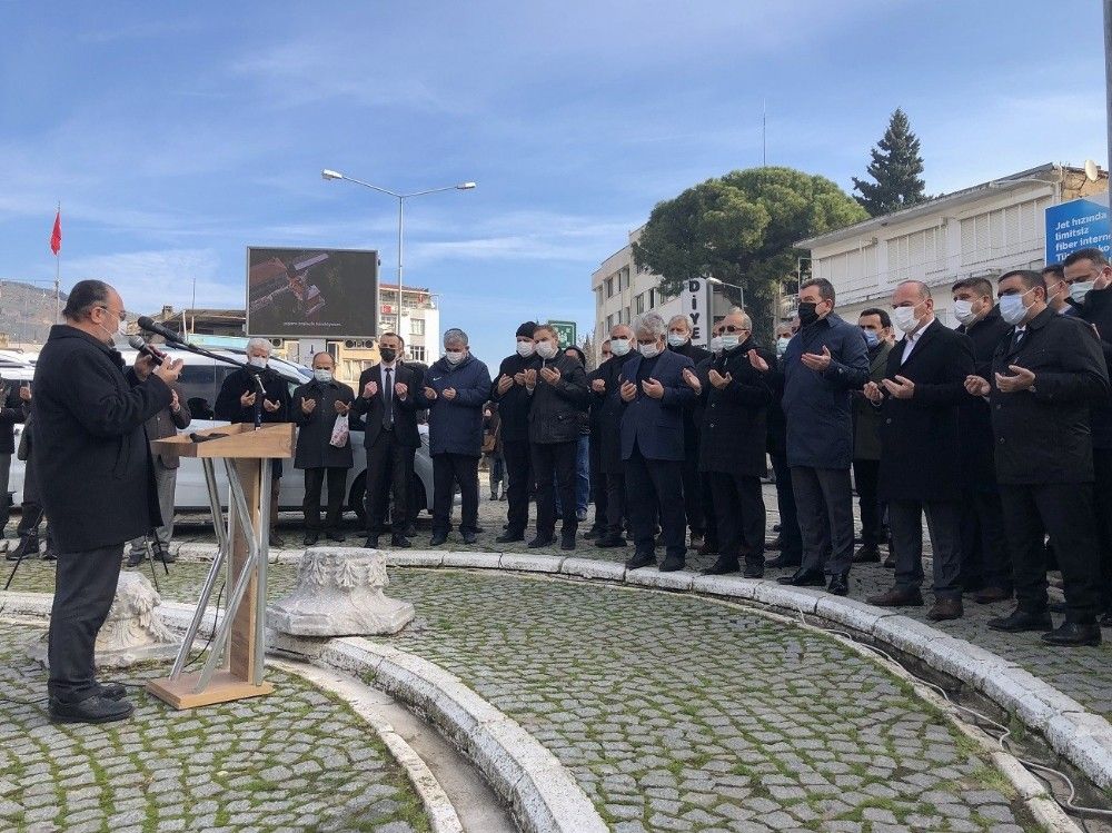 Bergama Belediyesi araç filosuna 14 yeni araç kattı