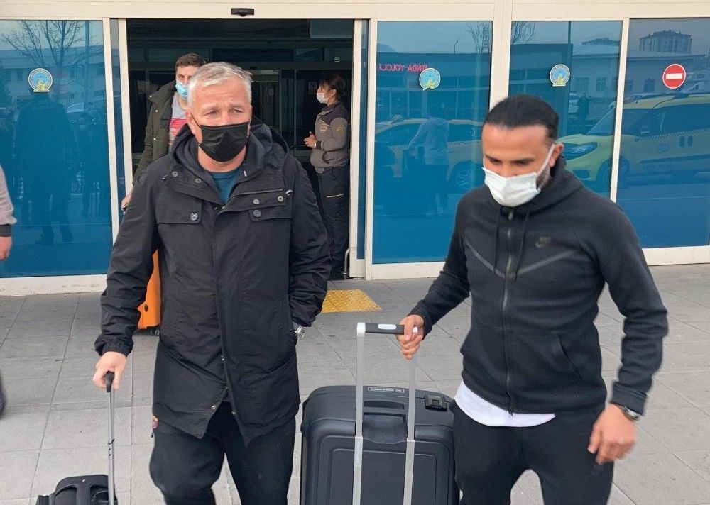 Dan Petrescu Kayseri'de