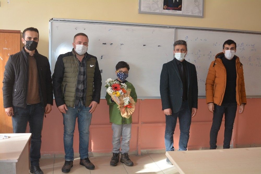 Dünya matematik şampiyonu Hakkari'den çıktı