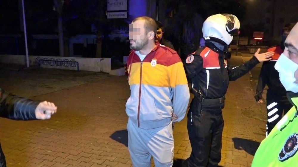 Dur ihtarına uymayan avukata 7 kez ceza