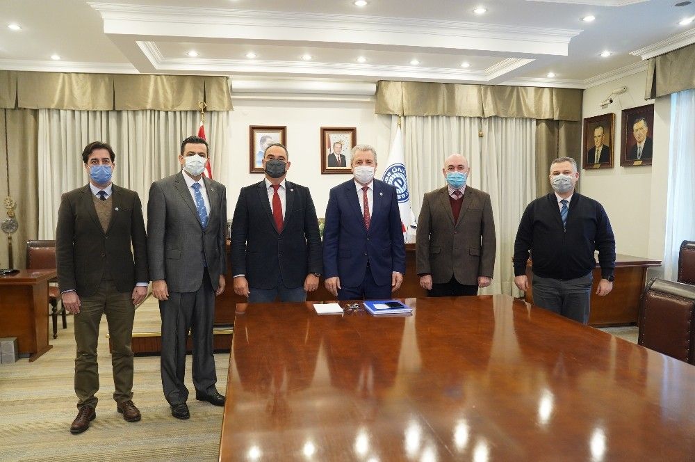 Egeli bilim insanları iş başında
