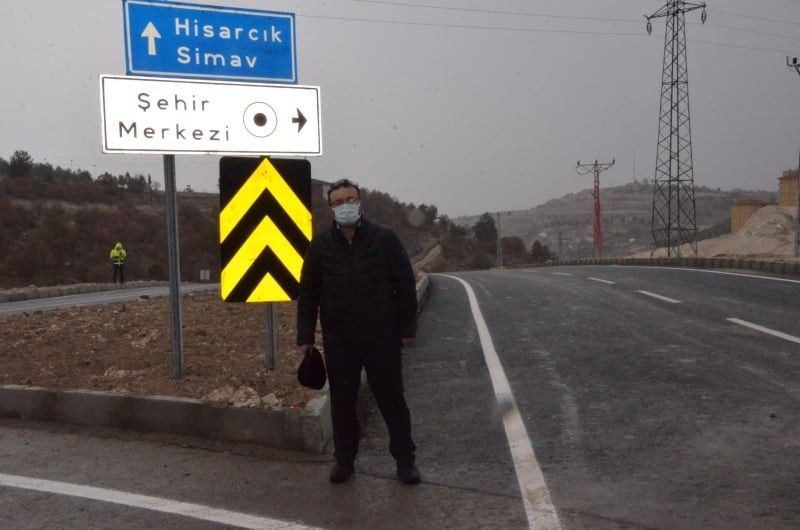 Emet'te yol çilesi bitiyor