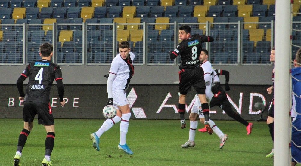 Gençlerbirliği: 1 - Fatih Karagümrük: 3