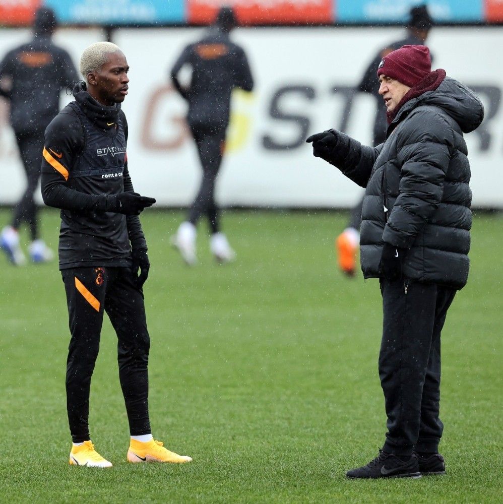 Henry Onyekuru ilk antrenmanına çıktı
