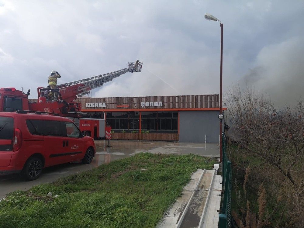 İlçe başkanının fabrikasında yangın paniği