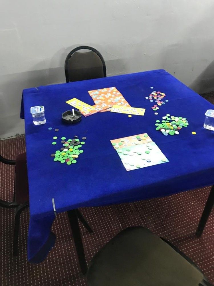 İzmir'de kumar operasyonu: Tam 59 kişi