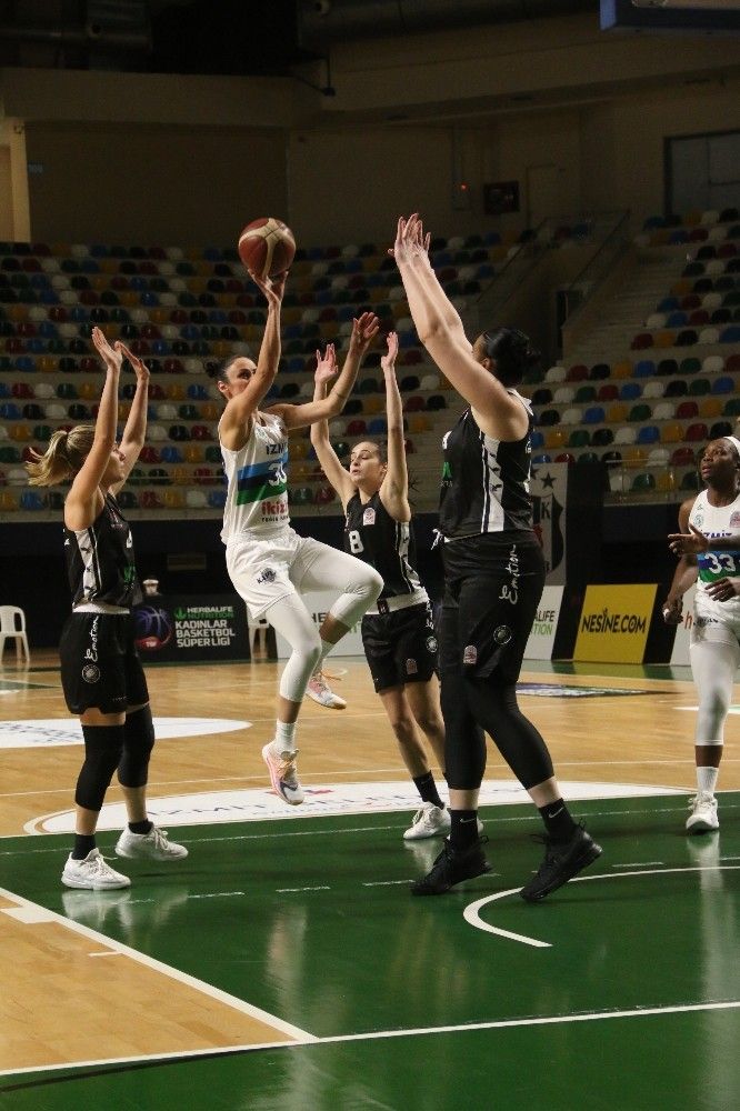 Kadınlar Basketbol Süper Ligi: İzmit Belediyespor: 74 - Beşiktaş: 68