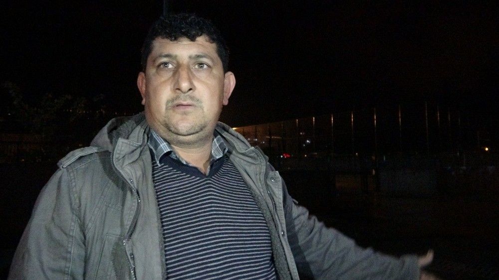 Kozan'da sağanak nedeniyle istinat duvarı ve yol çöktü