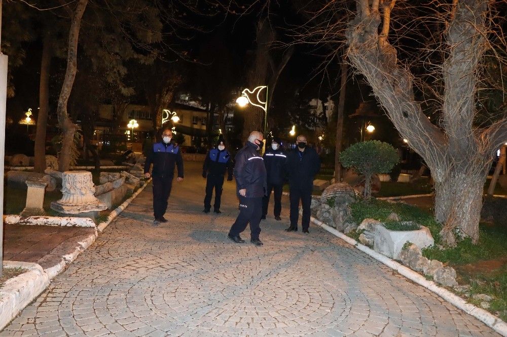 Kuşadası'nda belediye yardım eli uzattı