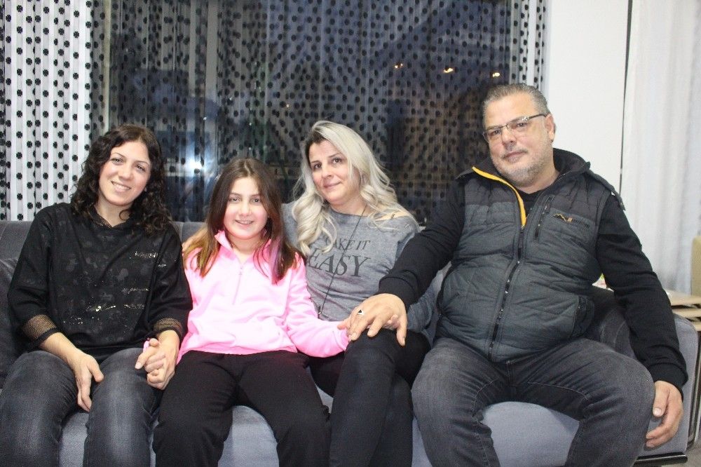 Yastık savaşında gözü parçalandı