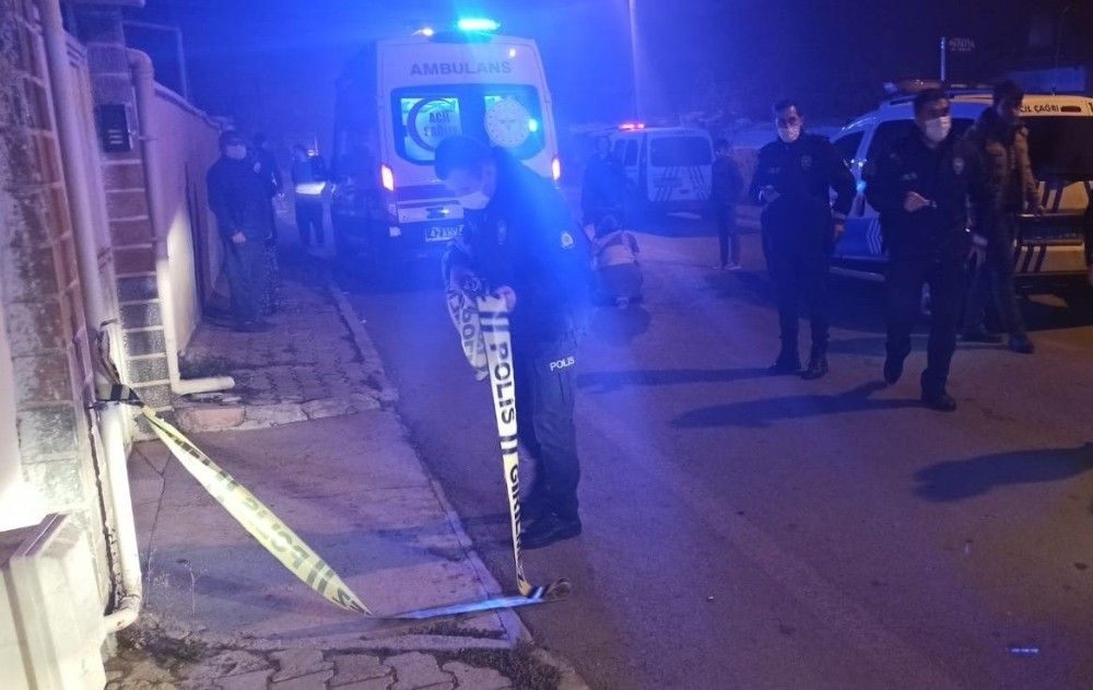 Ziyarete gitti, 3 kişiyi yaraladı