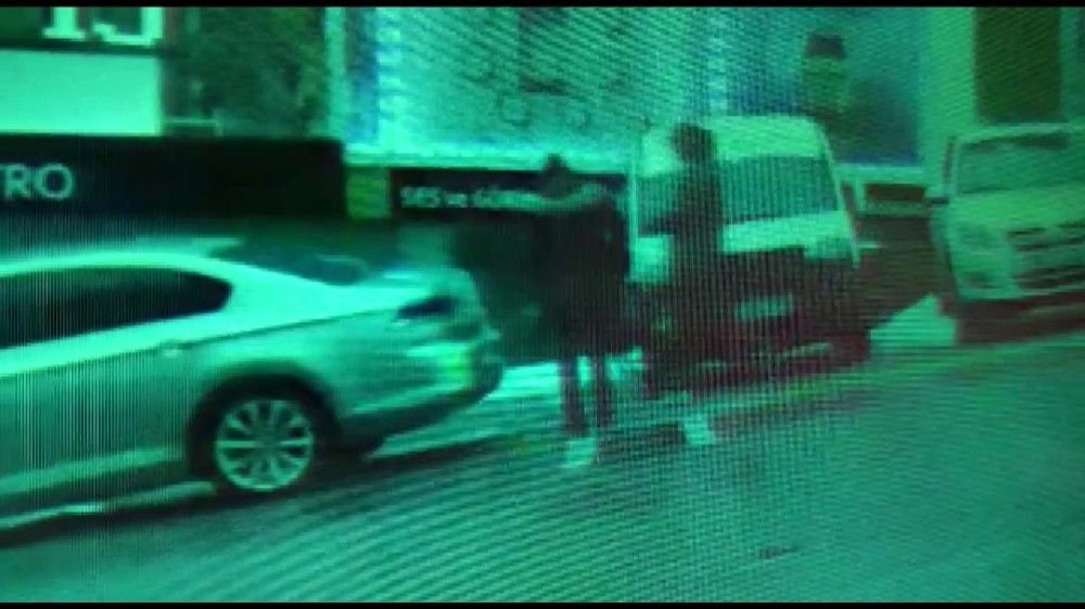 Ümraniye'de gündüz vakti pes dedirten soygun