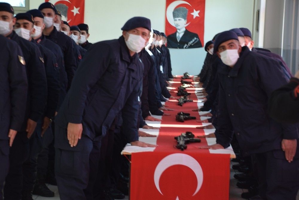 Aliağa'da 85 asker yemin etti