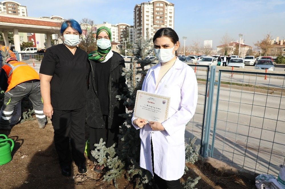 Asistan doktorlara anlamlı etkinlik