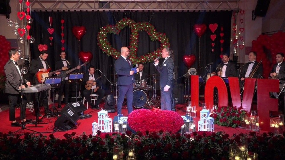 Belediyeden Kuşadalılara sürpriz 14 Şubat hediyesi