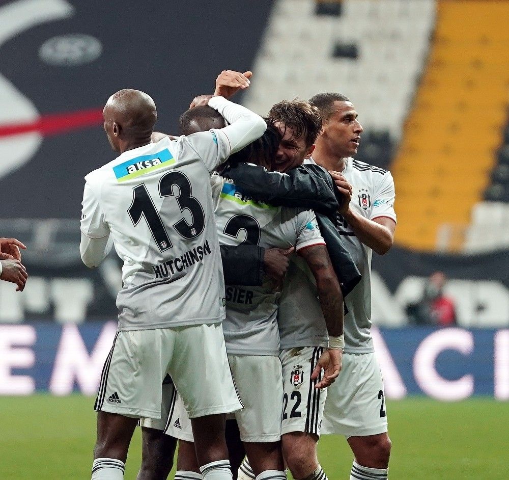Beşiktaş, zirvenin ortağı oldu