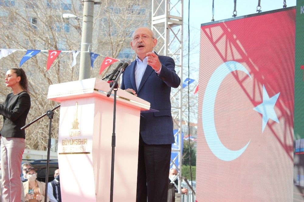 CHP lideri İzmir'de konuştu