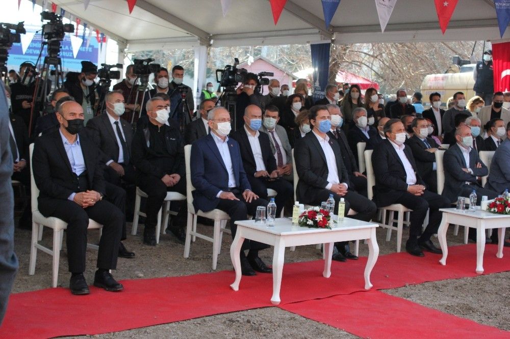 CHP lideri İzmir'de konuştu