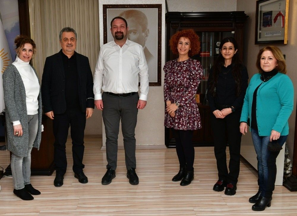 Çiğli Belediyesinden eczacı istihdamına destek