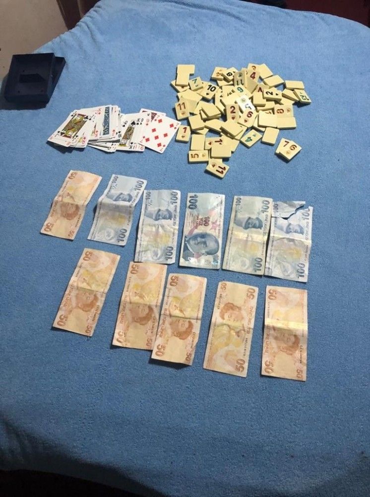 Denizli'de fuhuş ve kumar operasyonu: 11 bin 748 TL idari para cezası