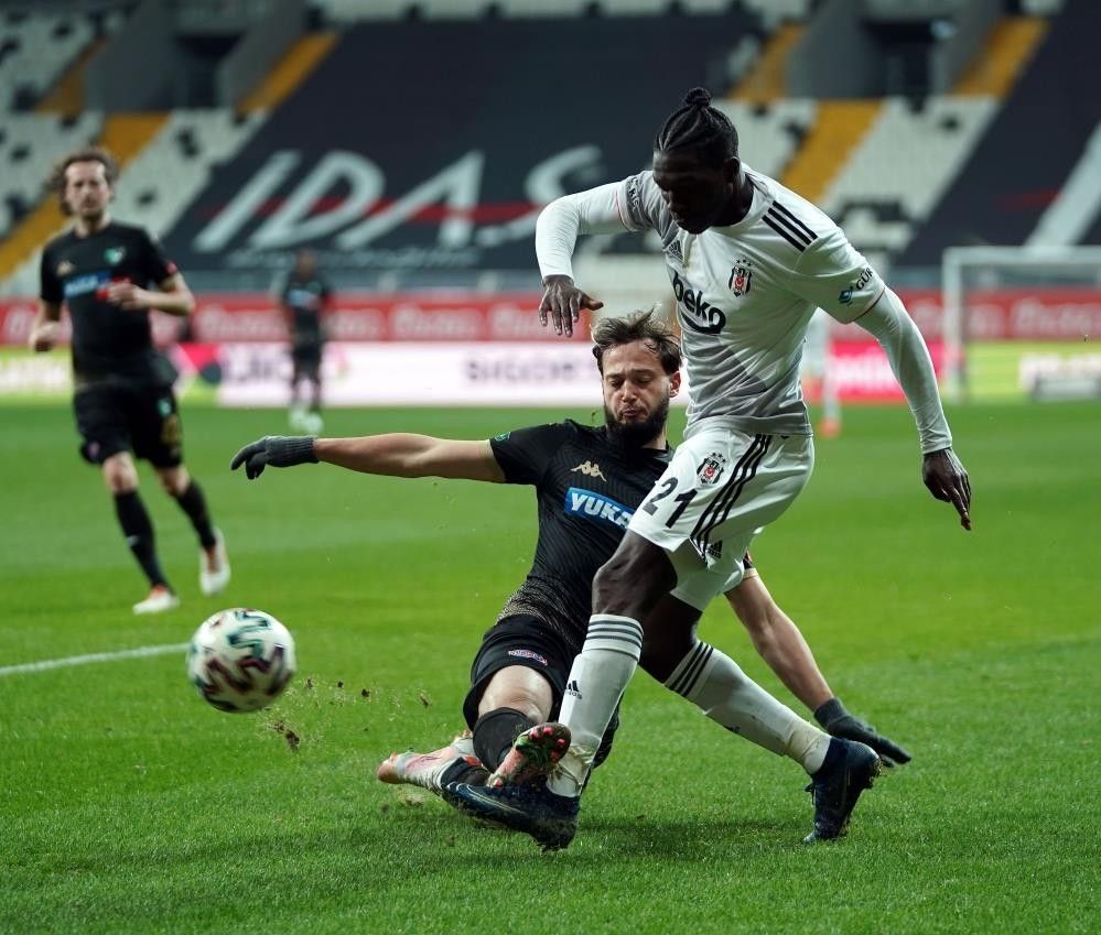 Denizlispor dibe çakıldı
