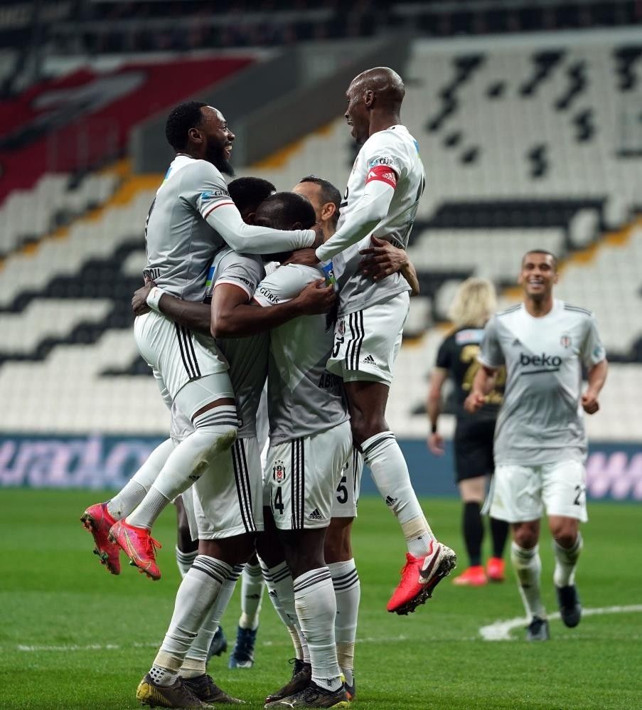 Denizlispor dibe çakıldı
